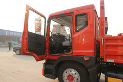 东风 多利卡D9中卡 160马力 4X2 6.8米栏板载货车(东风 康明斯)(DFA1161L10D7)