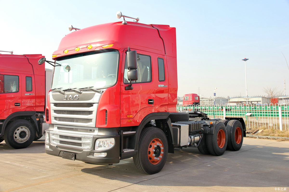 江淮 格尔发A5W重卡 480马力 6X4牵引车(超高顶)