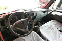 福田 欧马可3系 143马力 3360轴距排半轻卡底盘(BJ1049V9PEA-FA)