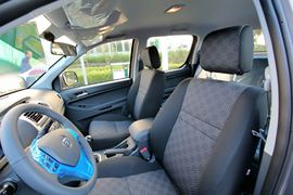 拓陆者S&nbsp;皮卡驾驶室                                               图片