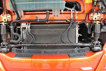 ���Ͽ��� U260�ؿ� 260���� 6X2 LNG 9.4����ʽ�ػ���(SQR5252XXYN5T2)ͼƬ