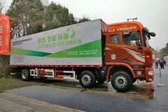 联合卡车 U260重卡 260马力 6X2 LNG 9.4米厢式载货车(SQR5252XXYN5T2)