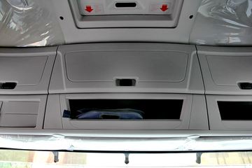 ���Ͽ��� U260�ؿ� 260���� 6X2 LNG 9.4����ʽ�ػ���(SQR5252XXYN5T2)ͼƬ