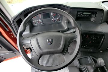 ���Ͽ��� U260�ؿ� 260���� 6X2 LNG 9.4����ʽ�ػ���(SQR5252XXYN5T2)ͼƬ