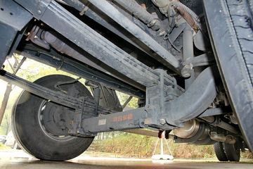 ���Ͽ��� U260�ؿ� 260���� 6X2 LNG 9.4����ʽ�ػ���(SQR5252XXYN5T2)ͼƬ