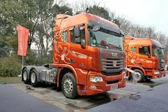 联合卡车 U480重卡 2015款 旗舰版 480马力 6X4牵引车(SQR4251D6ZT4-6) 联合卡车 U480重卡 2015款 旗舰版 480马力 6X4牵引车(SQR4251D6ZT4-6)