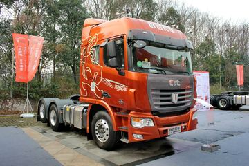 联合卡车 U480重卡 480马力 6X2牵引车(QCC4252D653)