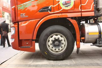 ���Ͽ��� U400�ؿ� 2015�� K��� 400���� 6X4 LNGǣ����(SQR4252N6ZT4)ͼƬ