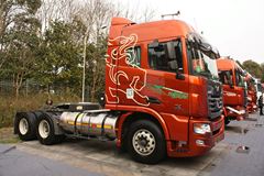 联合卡车 U400重卡 2015款 K金版 400马力 6X4 LNG牵引车(SQR4252N6ZT4)