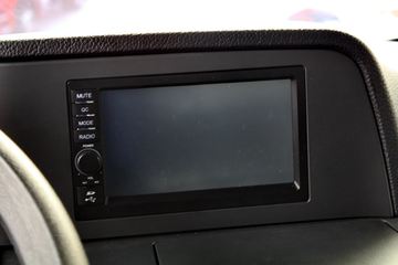 ���Ͽ��� U400�ؿ� 2015�� K��� 400���� 6X4 LNGǣ����(SQR4252N6ZT4)ͼƬ