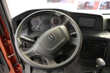 ���Ͽ��� U400�ؿ� 2015�� K��� 400���� 6X4 LNGǣ����(SQR4252N6ZT4)ͼƬ