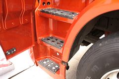 联合卡车 U400重卡 2015款 K金版 400马力 6X4 LNG牵引车(SQR4252N6ZT4)