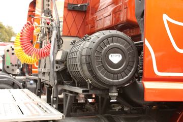 ���Ͽ��� U400�ؿ� 2015�� K��� 400���� 6X4 LNGǣ����(SQR4252N6ZT4)ͼƬ