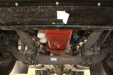 ���Ͽ��� U400�ؿ� 2015�� K��� 400���� 6X4 LNGǣ����(SQR4252N6ZT4)ͼƬ