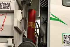 联合卡车U340 340马力 8X4 5.8米自卸车(城建渣土车)(EXQ3311D7)