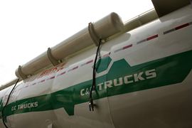 联合U系&nbsp;粉粒物料运输车上装图片