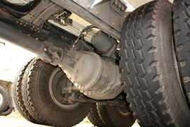 联合U系&nbsp;混凝土搅拌车底盘                                                图片