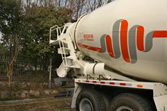 联合卡车U340 340马力 6X4 混凝土搅拌车(SQR5251GJBD6T4-2)