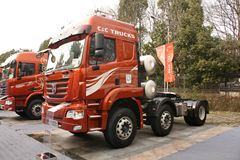 联合卡车 V340重卡 2015款 340马力 6X2 LNG牵引车(SQR4252N6ZT2-3)