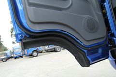 江淮 帅铃H380 160马力 单排轻卡底盘(HFC1056P71K1C6V)