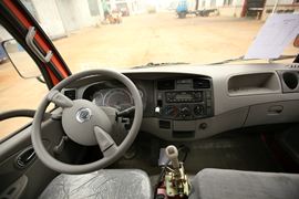 劲勇&nbsp;自卸车驾驶室                                               图片