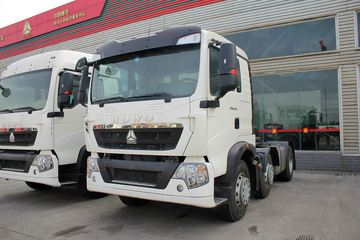 中国重汽 HOWO T5G重卡 340马力 6X2牵引车(ZZ4257N25CGD1)