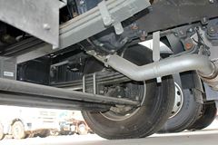 中国重汽 HOWO T5G重卡 340马力 6X2牵引车(ZZ4257N25CGD1)
