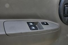 东风 凯普特N280 116马力 4.1米单排厢式轻卡(EQ5040XXY9BDDAC)