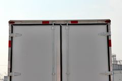 东风 凯普特N280 116马力 4.1米单排厢式轻卡(EQ5040XXY9BDDAC)