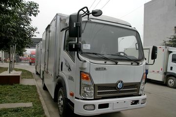 重汽王牌 7系 95马力 4.1米单排厢式轻卡(CDW1041HA1Q4)