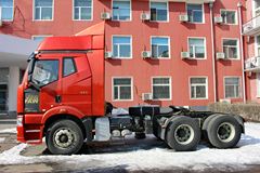 一汽解放 J6P重卡 领航版 420马力 6X4牵引车(CA4250P66K24T1A1E4) 一汽解放 J6P重卡 领航版 420马力 6X4牵引车(CA4250P66K24T1A1E4)