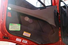 一汽解放 J6P重卡 领航版 420马力 6X4牵引车(CA4250P66K24T1A1E4) 一汽解放 J6P重卡 领航版 420马力 6X4牵引车(CA4250P66K24T1A1E4)