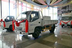 江铃 新顺达 109马力 3.7米单排栏板轻卡(高货台)(JX1041TC24)