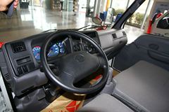 江铃 新顺达 109马力 3.7米单排栏板轻卡(高货台)(JX1041TC24)