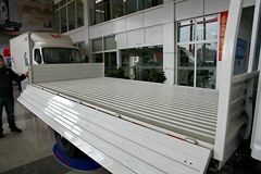 江铃 新顺达 109马力 3.7米单排栏板轻卡(高货台)(JX1041TC24)