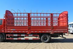 东风商用车 天锦中卡 160马力 4X2 6.75米仓栅式载货车(DFL5140CCYBX18A)