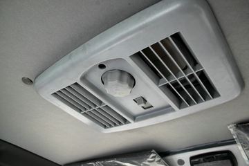 �ƿ�ŷ�� T1ϵ�� 82���� 4X2 3.7�׵�������΢��ͼƬ