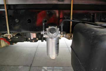 �ƿ�ŷ�� T1ϵ�� 82���� 4X2 3.7�׵�������΢��ͼƬ