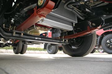 �ƿ�ŷ�� T1ϵ�� 82���� 4X2 3.7�׵�������΢��ͼƬ