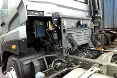 中国重汽 斯太尔M5G重卡 310马力 4X2牵引车(ZZ4183N361GD1)