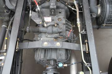  M5ؿ 220 6X2ػ(LZ5200XXYM3CA) ͼƬ