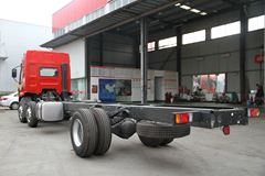 东风柳汽 乘龙M5重卡 220马力 6X2载货车底盘(LZ5200XXYM3CA)
