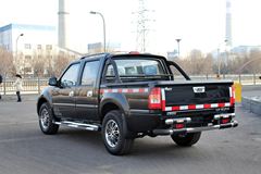 福田 萨普Z6 征服者 2.8L柴油 95马力 四驱 双排皮卡(舒适版) 福田 萨普Z6 征服者 2.8L柴油 95马力 四驱 双排皮卡(舒适版)