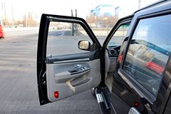 福田 萨普Z6 征服者 2.8L柴油 95马力 四驱 双排皮卡(舒适版) 福田 萨普Z6 征服者 2.8L柴油 95马力 四驱 双排皮卡(舒适版)