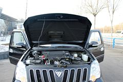 福田 萨普Z6 征服者 2.8L柴油 95马力 四驱 双排皮卡(舒适版) 福田 萨普Z6 征服者 2.8L柴油 95马力 四驱 双排皮卡(舒适版)