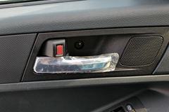 福田 拓陆者B 精英版 2.8L柴油 95马力 两驱 双排皮卡