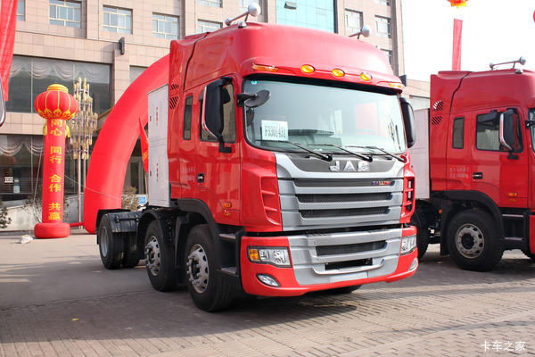 江淮 格尔发K3W重卡 标载版 375马力 6X2牵引车(HFC4251P12K6D26S3V)