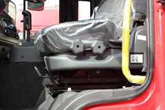 江淮 格尔发K3重卡 336马力 6X2 LNG牵引车(HFC4241P1N5C29V)