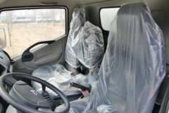 郑州日产 凯普斯达 130马力 4米冷藏车