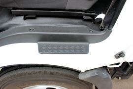 凯普斯达&nbsp;载货车驾驶室                                               图片